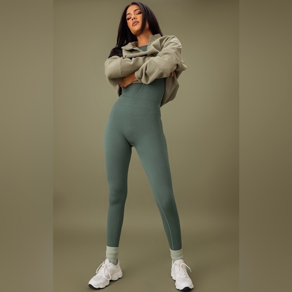 Seamless workout set - Picture 3 of 7